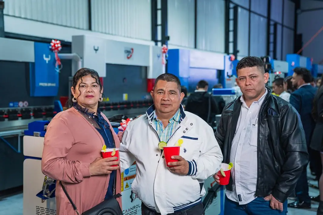CAANROLA SAS ✅Distribuidor de maquinaria enfocada en la metalmecanica cel 3208616357 www.caanrol (8)