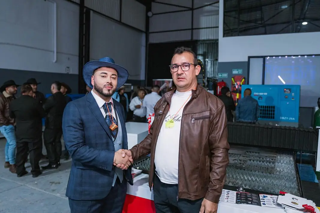 Evento Yeison Jiménez cumpleaños de mi padre MARTÍN RODRÍGUEZ #caanrolasas #maquinariaindustrial (1)
