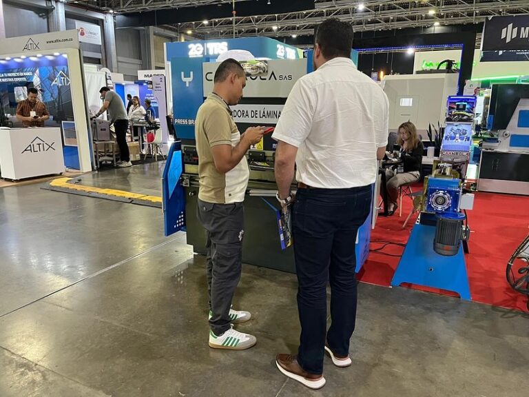 Presentes en feria FICA caanrola sas 2025 (5)