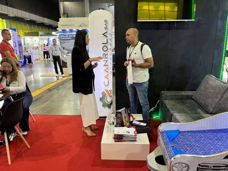 Presentes en feria FICA caanrola sas 2025 (4)
